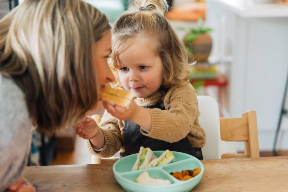 Social Eating for Babies and Children